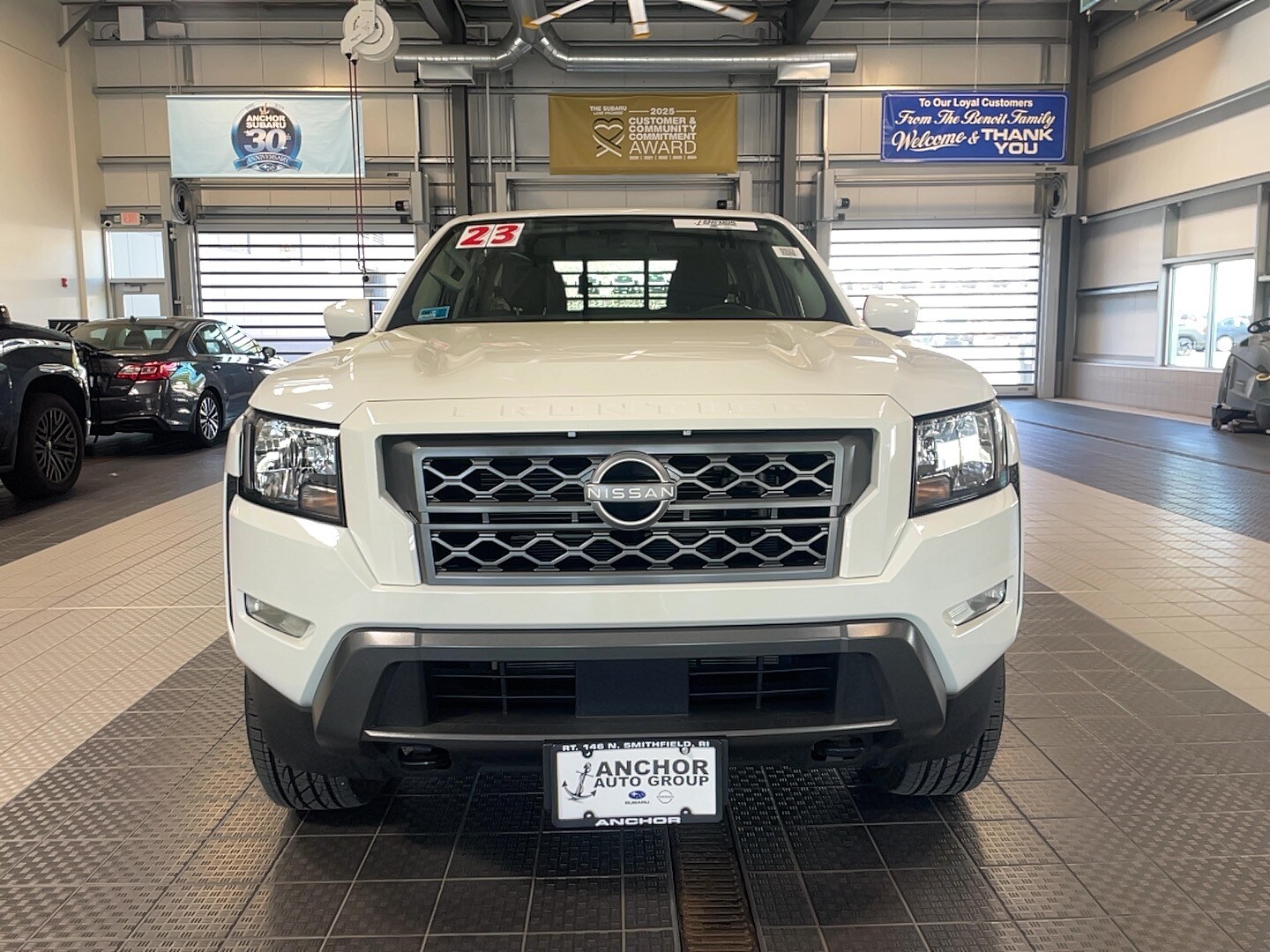 2023 Nissan Frontier SV photo 3