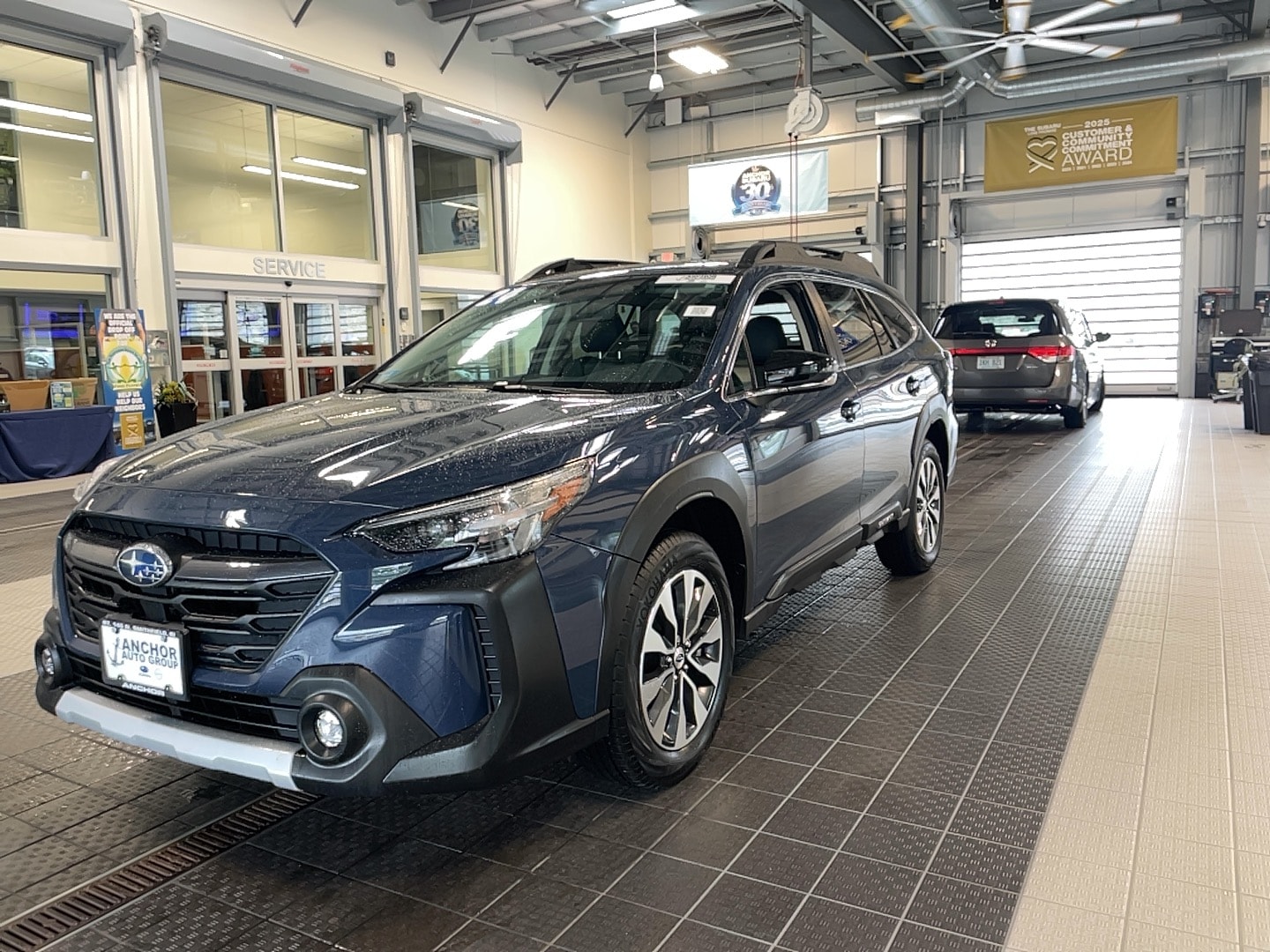 Used 2024 Subaru Outback Limited with VIN 4S4BTANC3R3285907 for sale in North Smithfield, RI