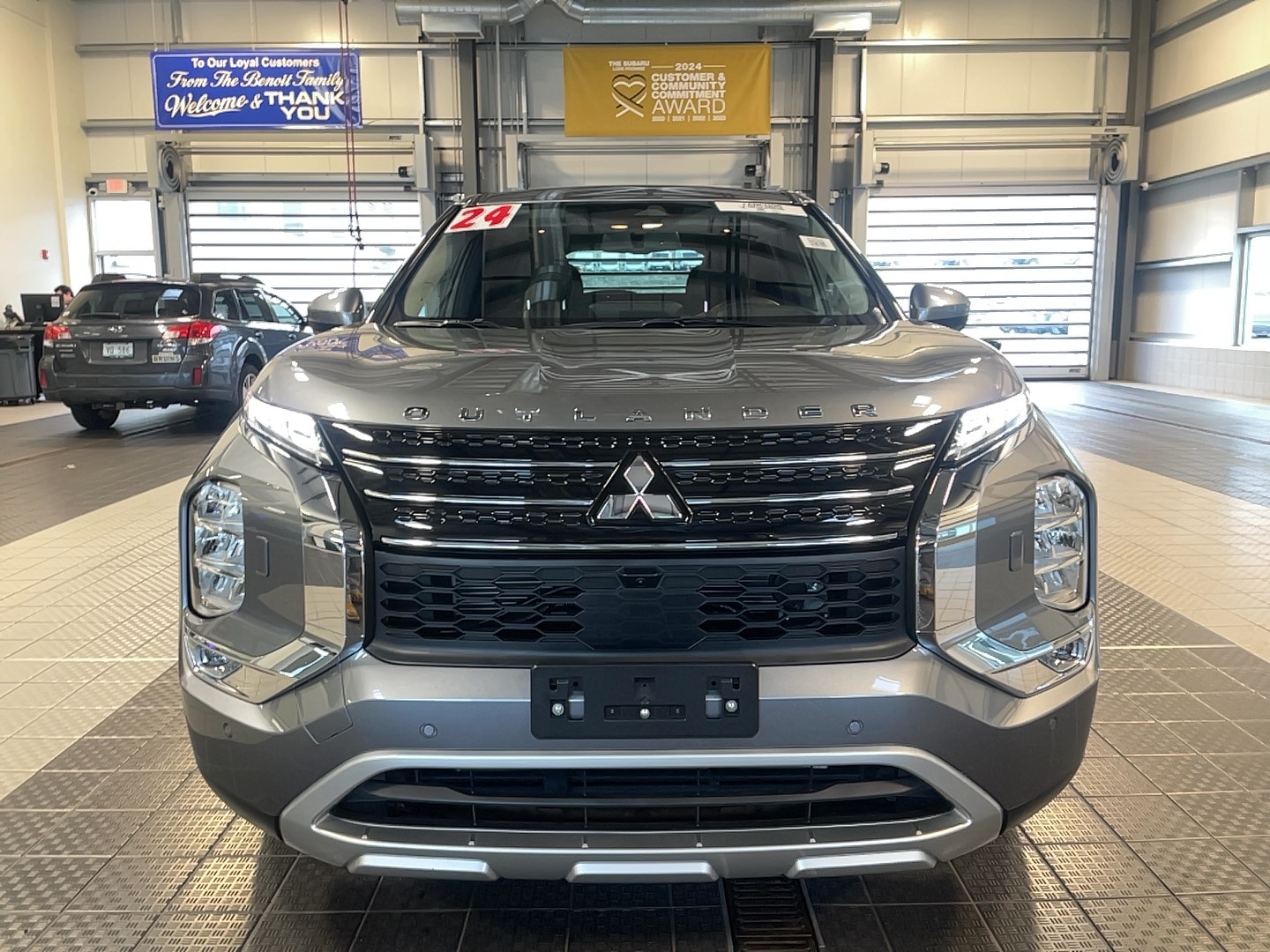 Used 2024 Mitsubishi Outlander SE with VIN JA4J4VA89RZ016792 for sale in North Smithfield, RI
