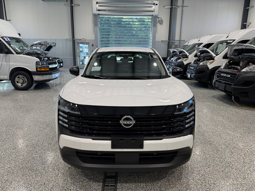 New 2026 Nissan Kicks S SUV