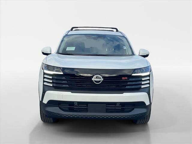 2026 Nissan Kicks SR photo 2