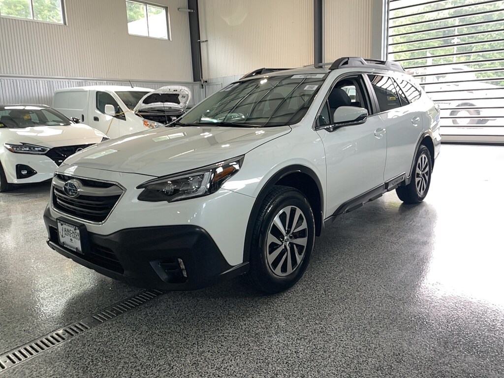 Used 2022 Subaru Outback PREMIUM SUV