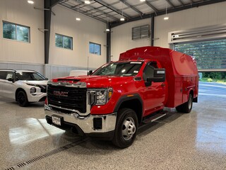 2023 GMC PRO 4X4 UTILITY near Providence