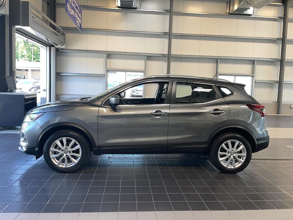 Used 2022 Nissan Rogue Sport SV AWD SUV