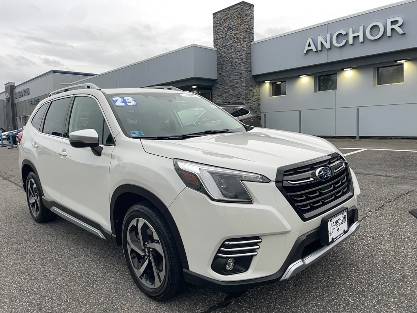 2023 Subaru Forester Touring's photo