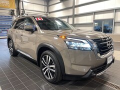 Used 2024 Nissan Pathfinder PLATINUM 4X4 SUV near Providence