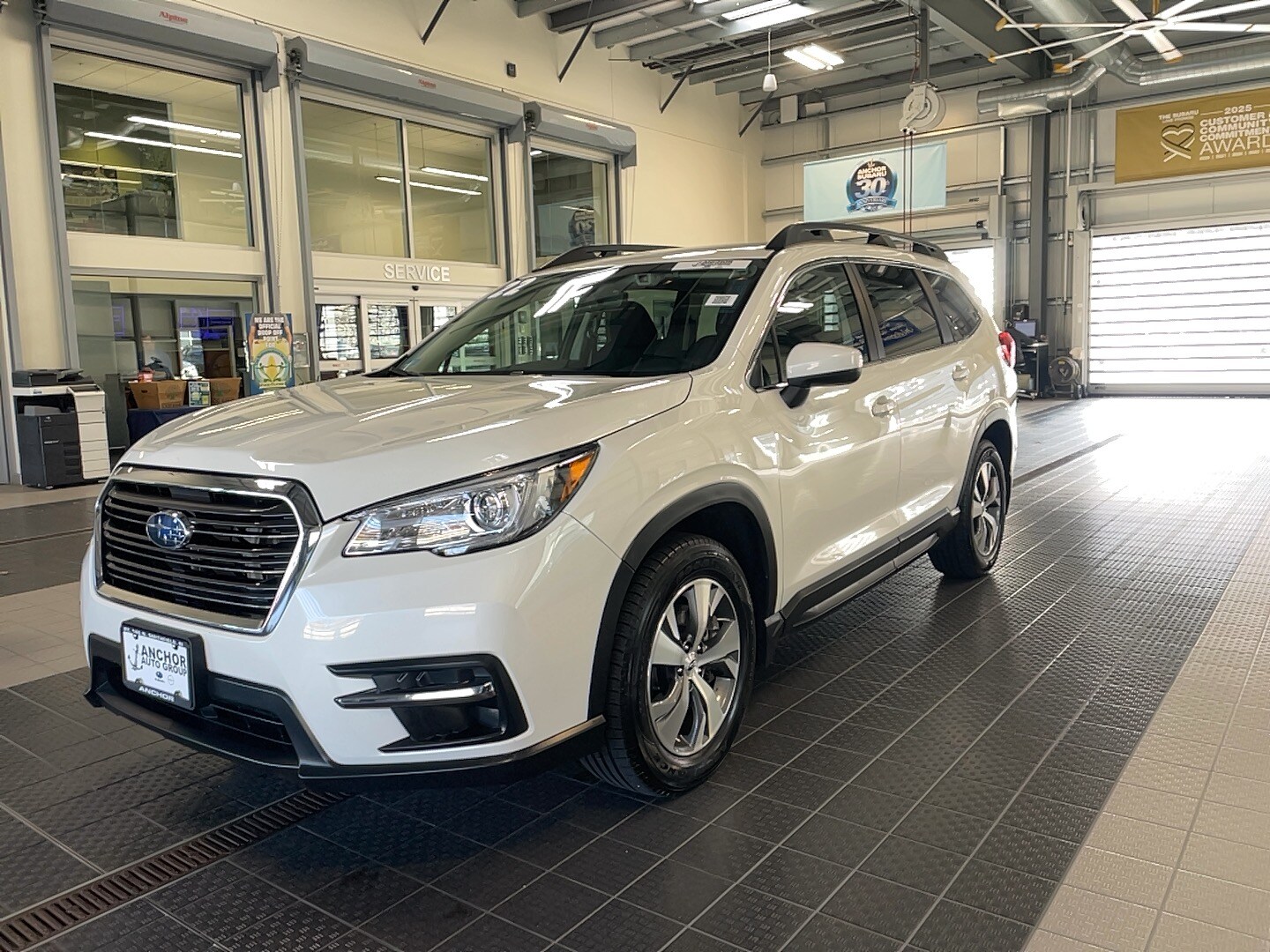 2022 Subaru Ascent Premium photo 2