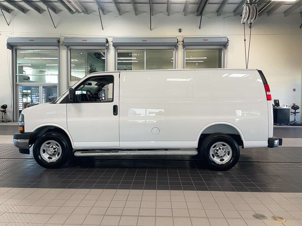 Used 2025 Chevrolet Express Cargo 2500 G2500 VAN