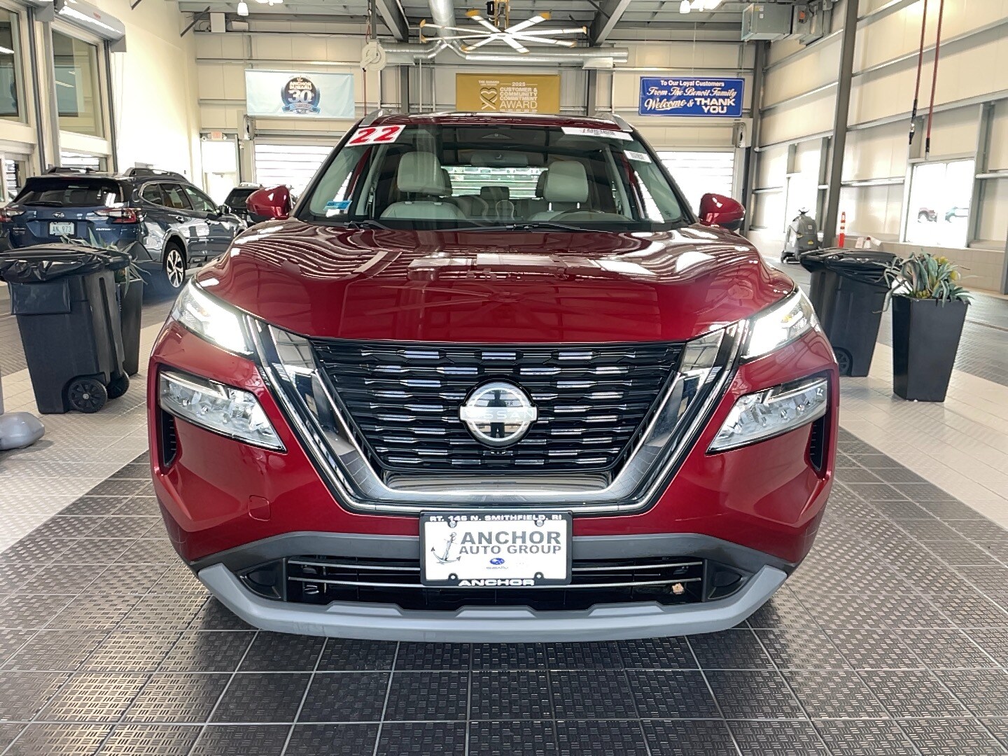 2022 Nissan Rogue SV AWD photo 2