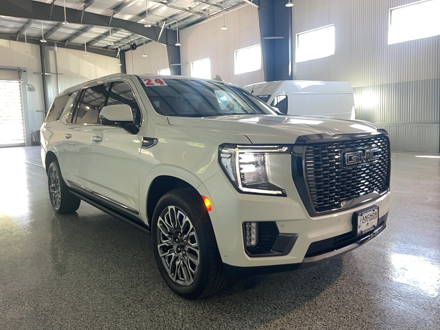 2024 GMC Yukon Denali Ultimate AWD's photo