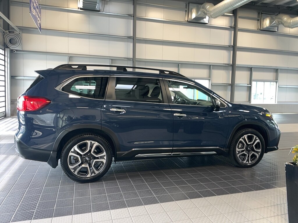 Used 2023 Subaru Ascent TOURING SUV