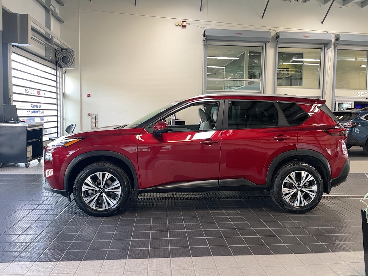 2022 Nissan Rogue SV AWD photo 4
