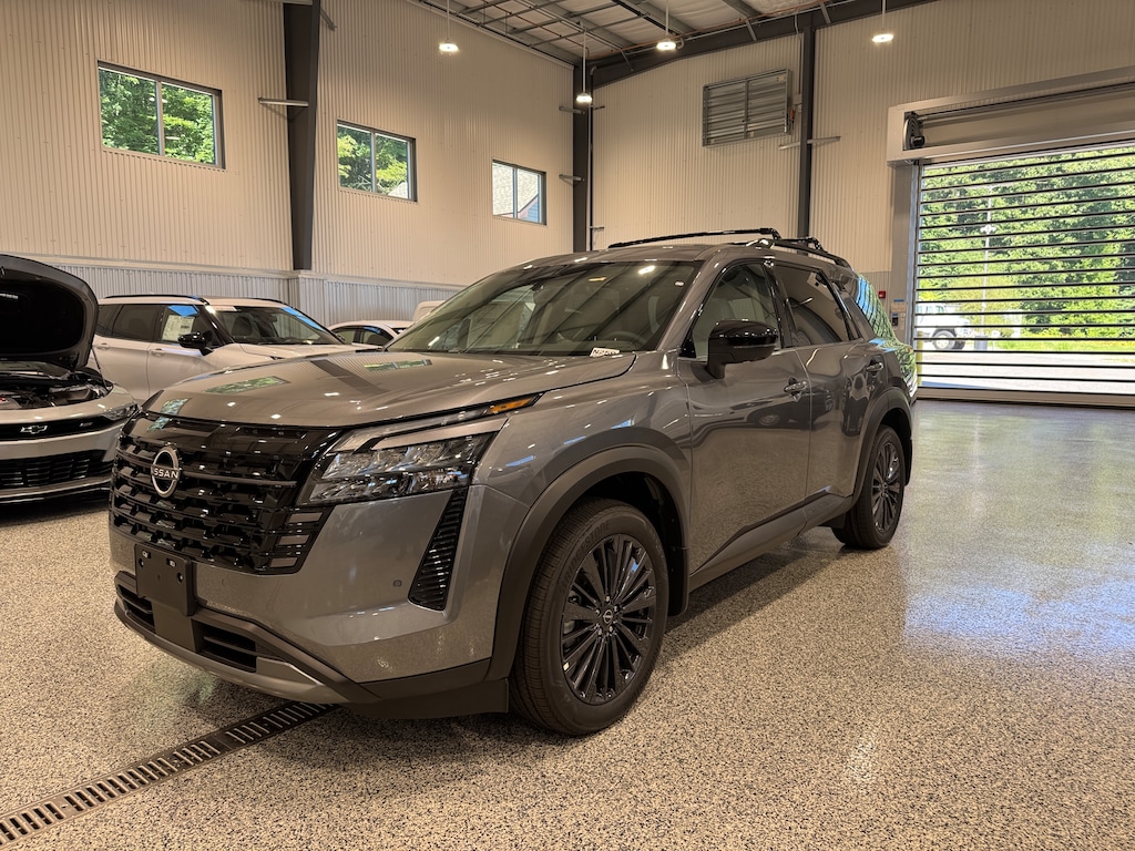 New 2026 Nissan Pathfinder SL PREMIUM SUV