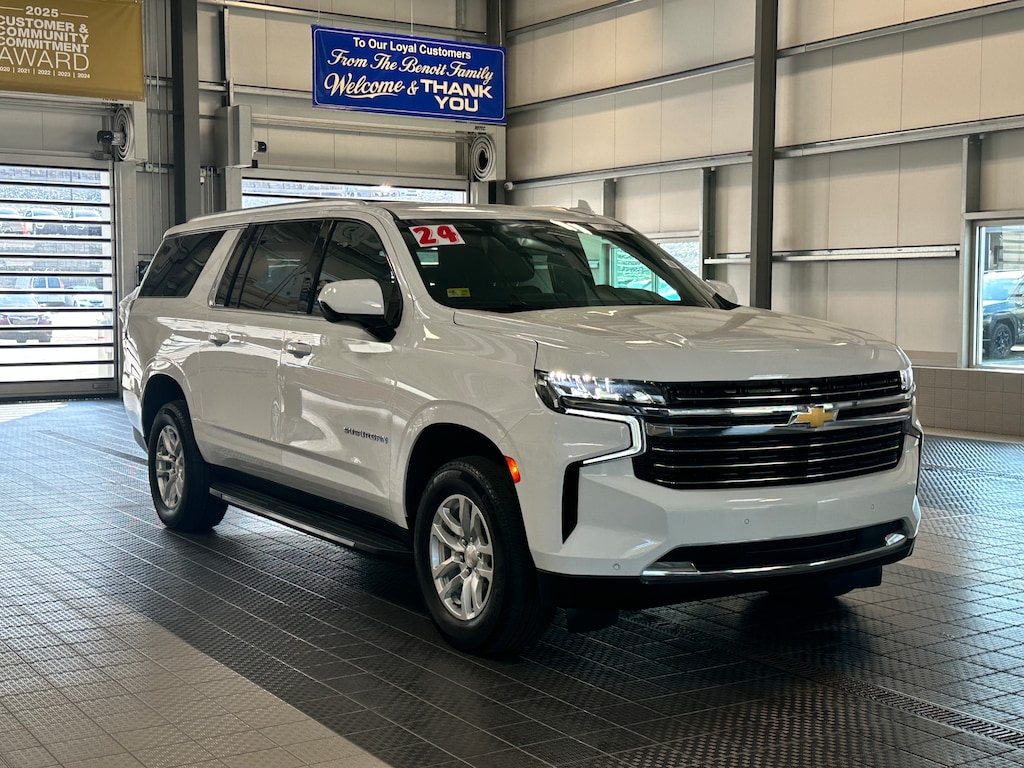 Used 2024 Chevrolet Suburban LT 4X4 SUV