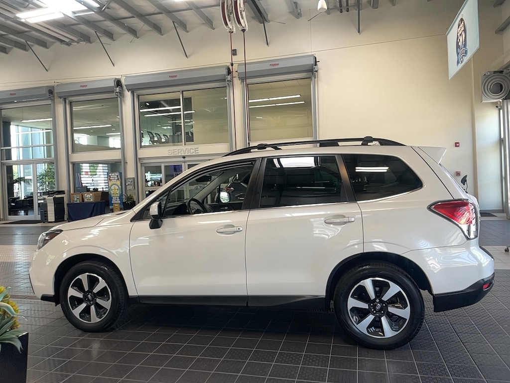 Used 2018 Subaru Forester LIMITED SUV