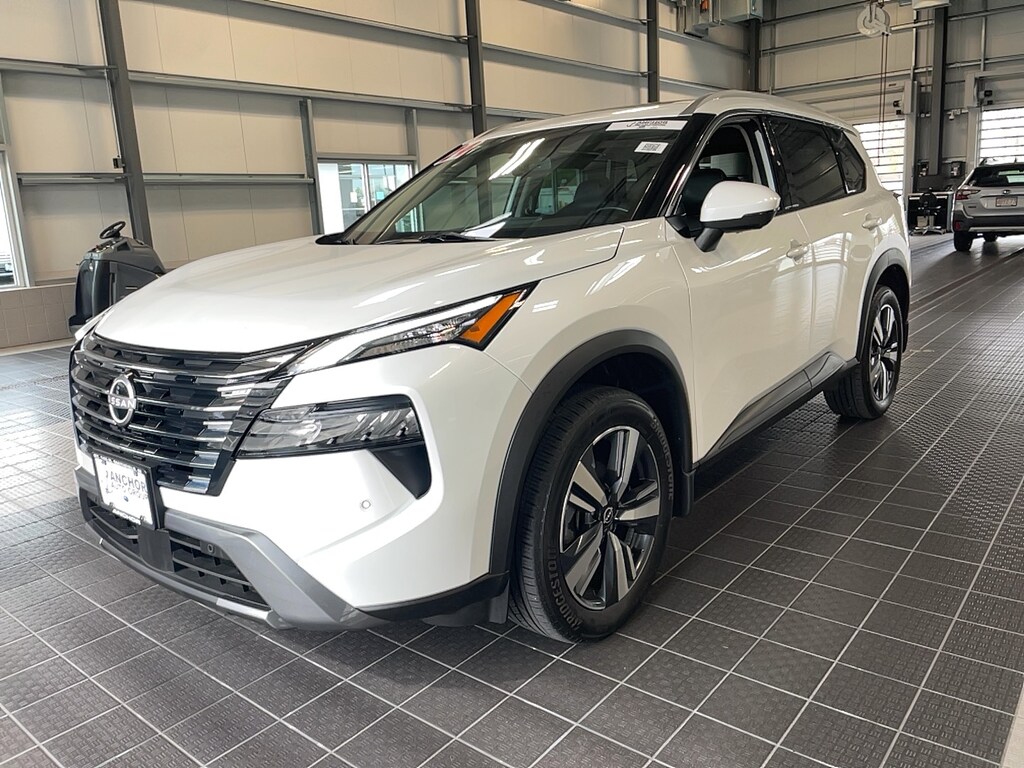 Used 2024 Nissan Rogue SL PREMIUM AWD SUV