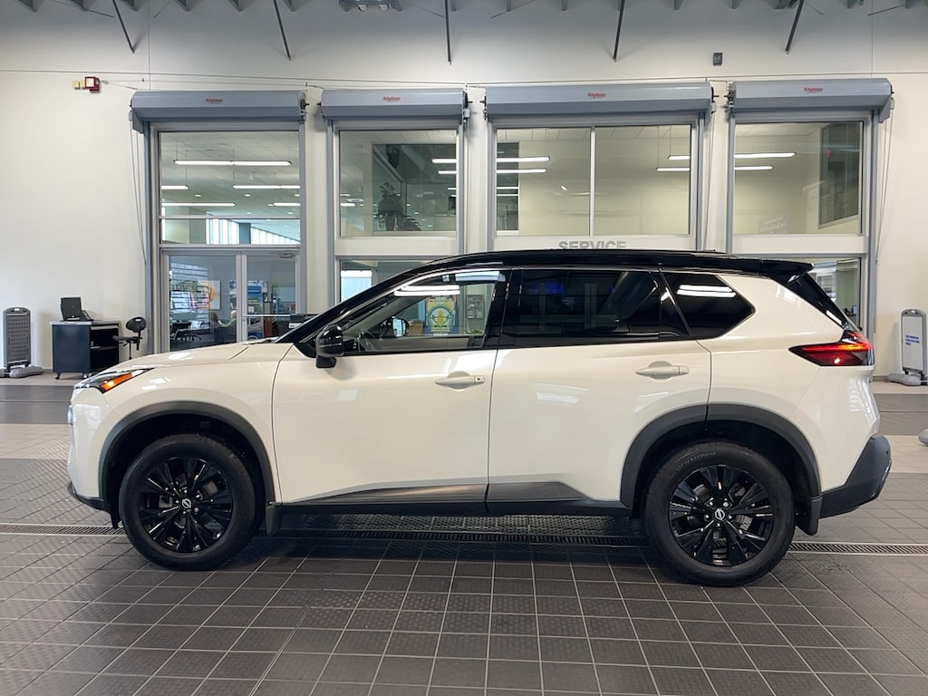 Used 2023 Nissan Rogue SV PREMIUM MIDNIGHT EDITION AWD SUV