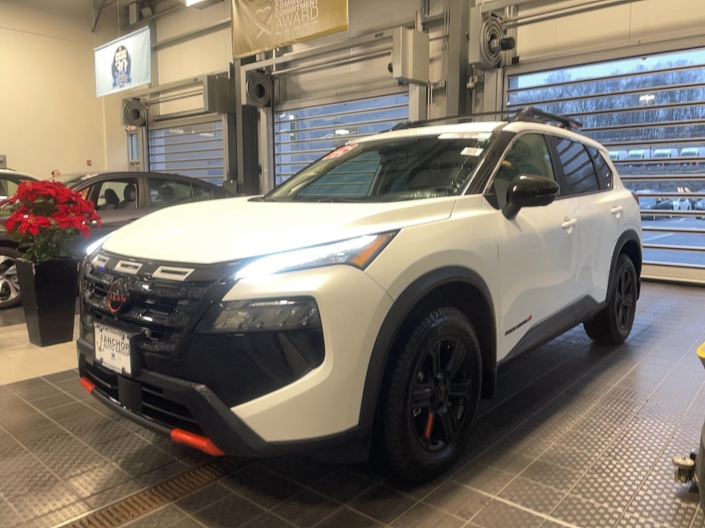 Used 2025 Nissan Rogue ROCK CREEK PREMIUM AWD SUV