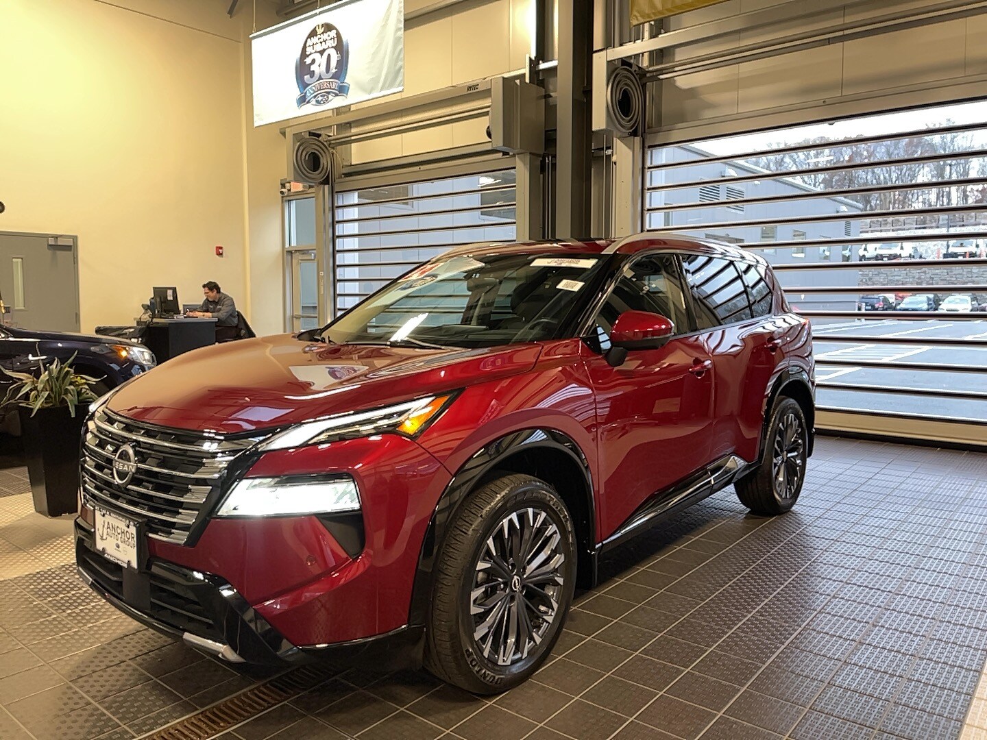 2024 Nissan Rogue Platinum AWD photo 3