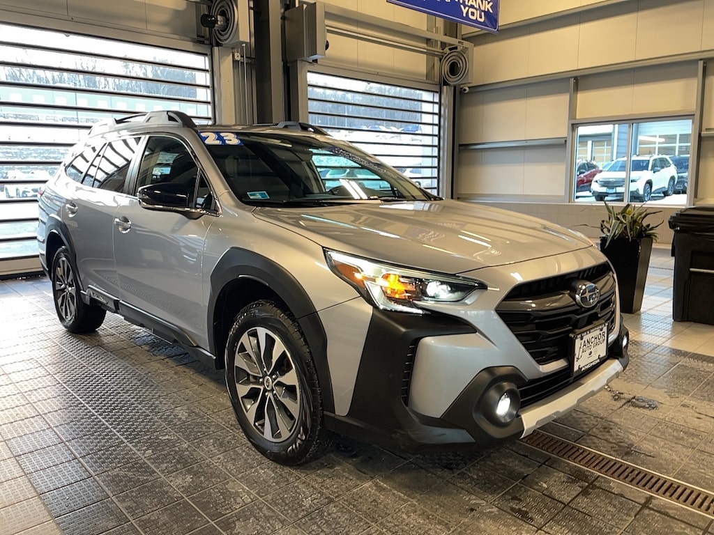 Used 2023 Subaru Outback LIMITED SUV