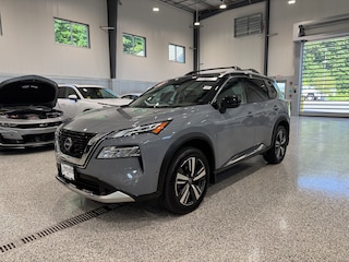 2023 Nissan Rogue PLATINUM SUV near Providence
