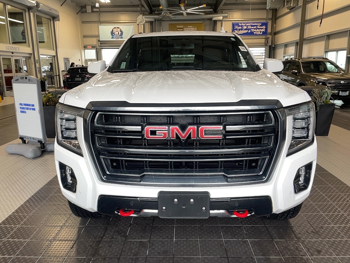 Used 2023 GMC Yukon XL AT4 with VIN 1GKS2HKD1PR189205 for sale in North Smithfield, RI