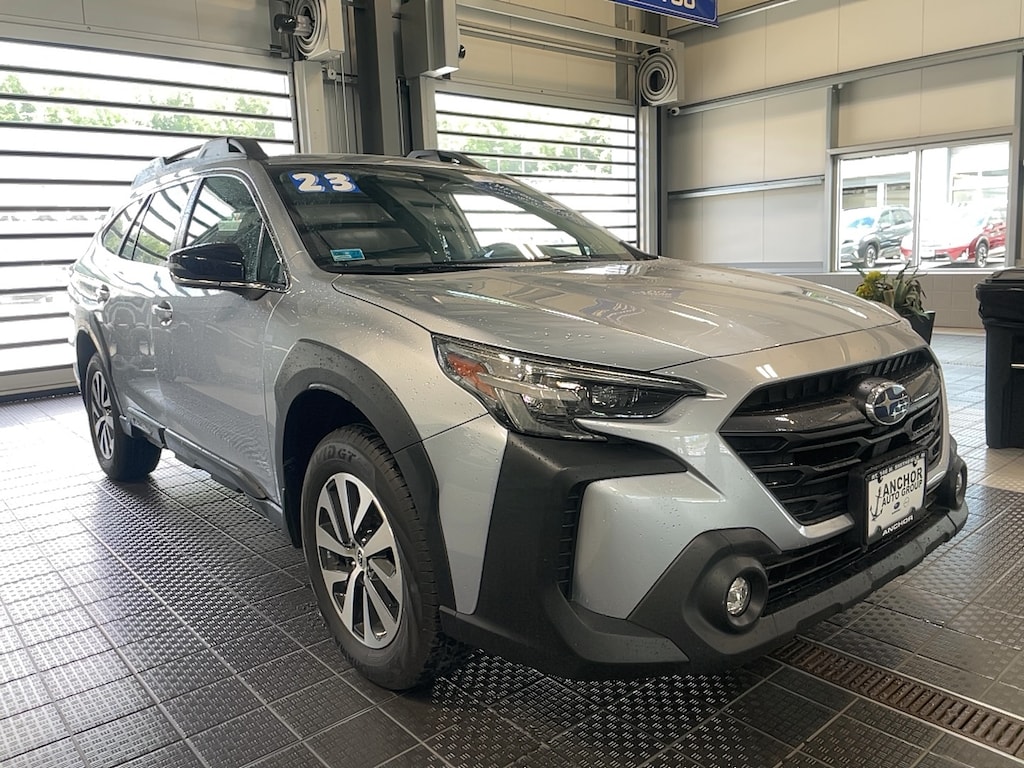 Used 2023 Subaru Outback PREMIUM WAGON .