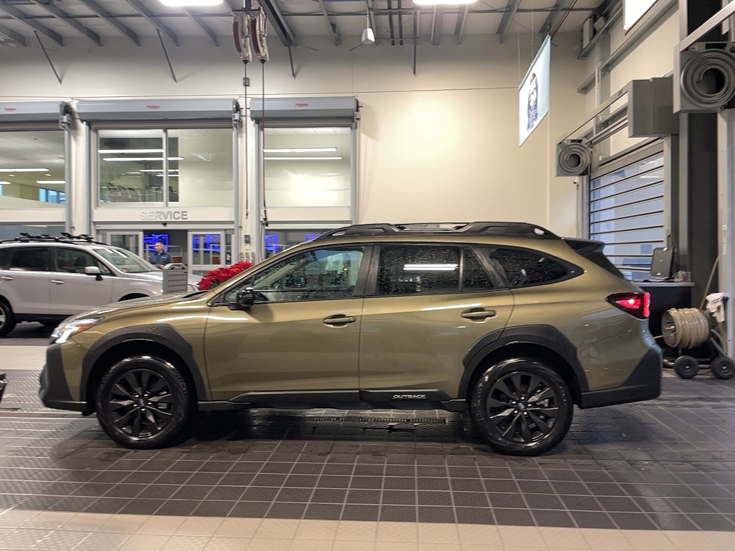 2024 Subaru Outback Onyx Edition photo 3