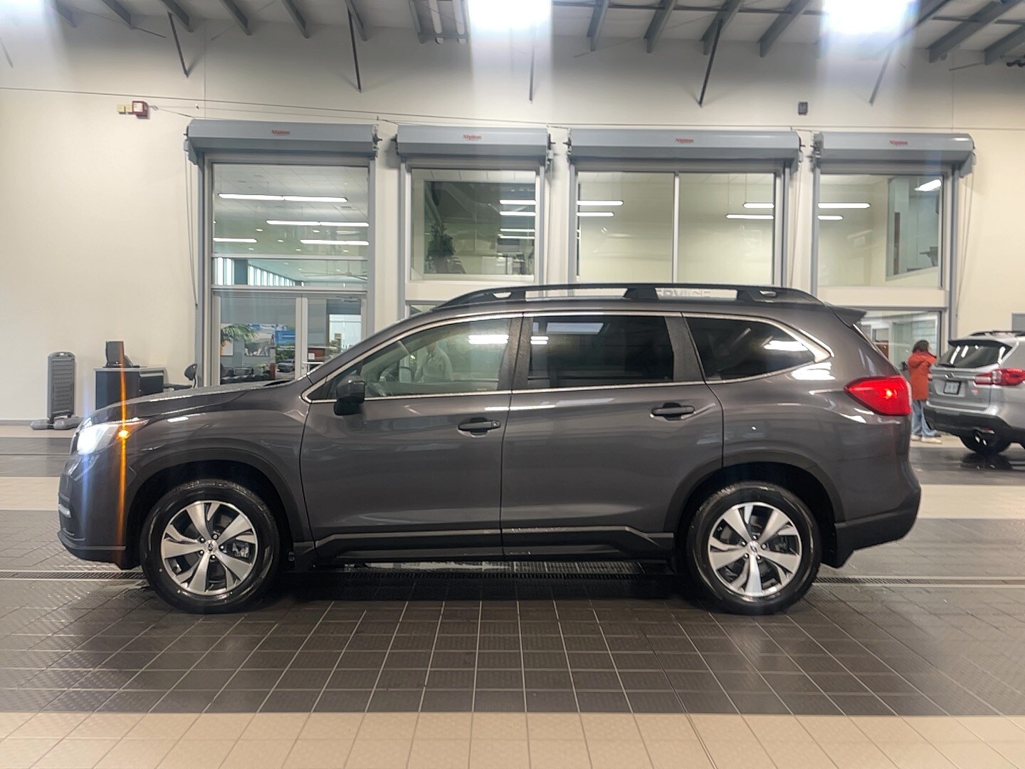 2022 Subaru Ascent Premium photo 2