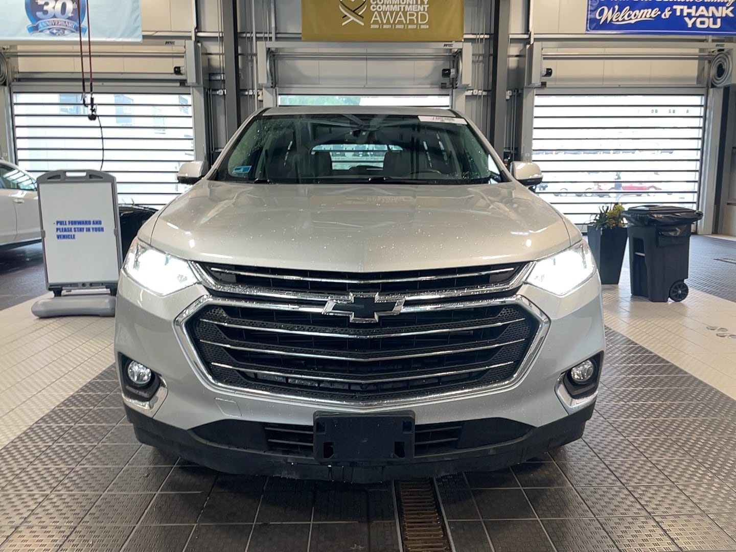 Used 2018 Chevrolet Traverse 3LT with VIN 1GNEVHKW2JJ210044 for sale in North Smithfield, RI