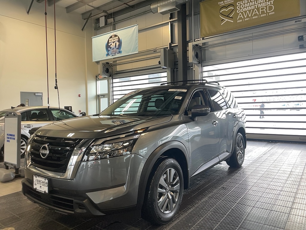 Used 2024 Nissan Pathfinder SV SUV