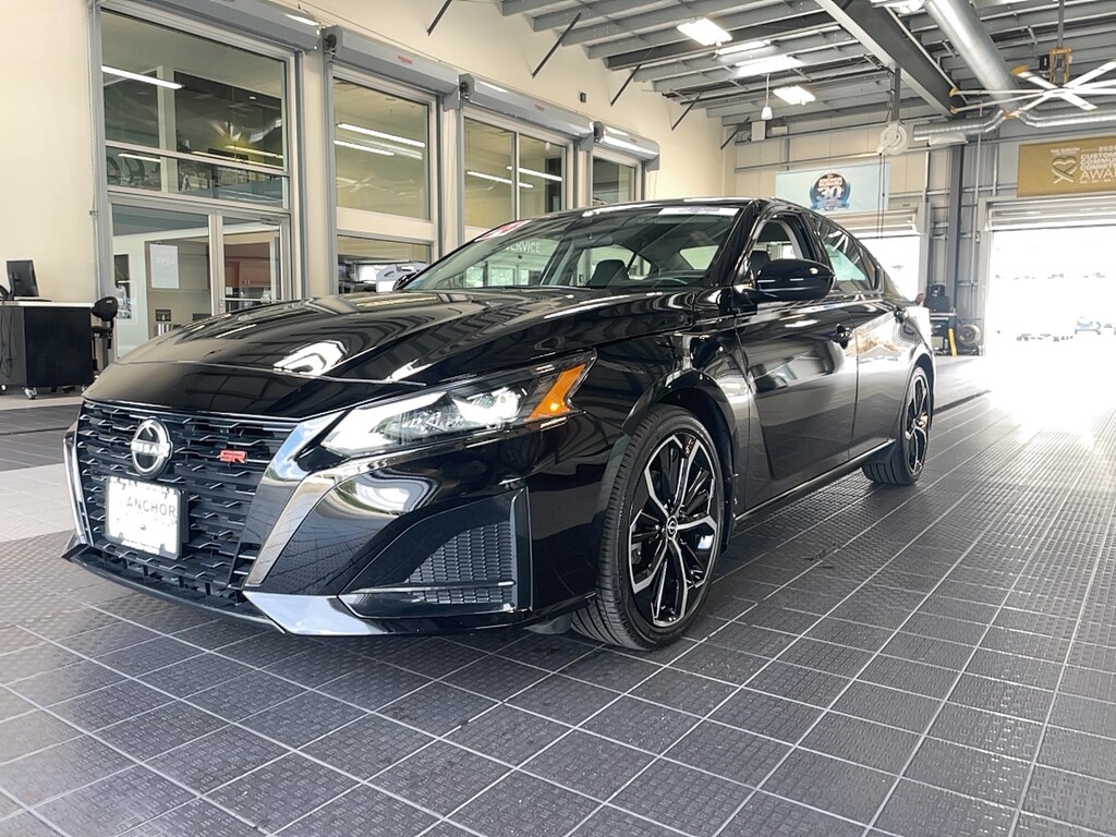 Used 2024 Nissan Altima 2.5 SR Sedan