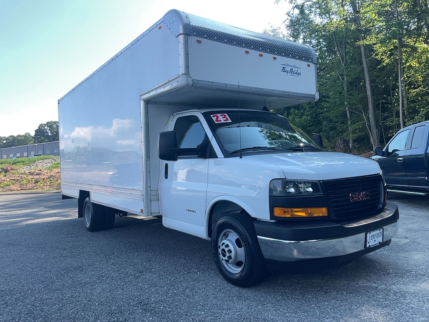 2023 GMC Savana Cutaway 4500 G4500 BOX TRUCK near Providence