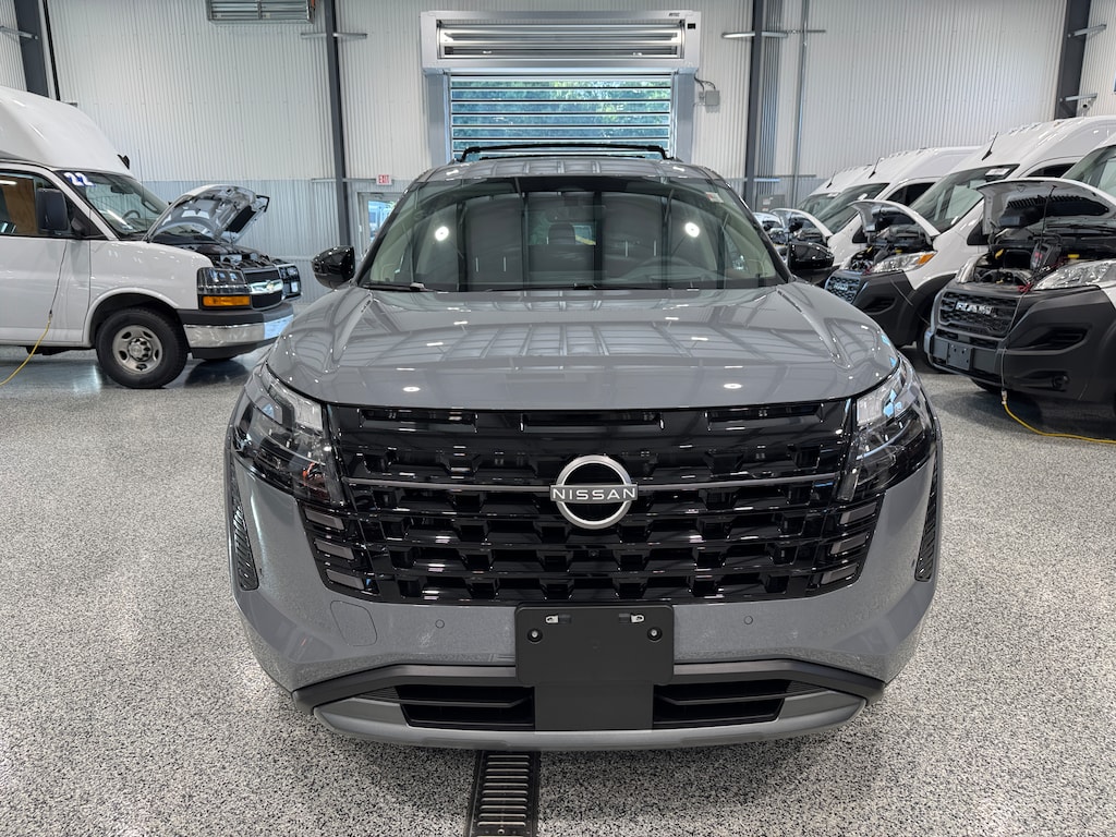 New 2026 Nissan Pathfinder PLATINUM SUV