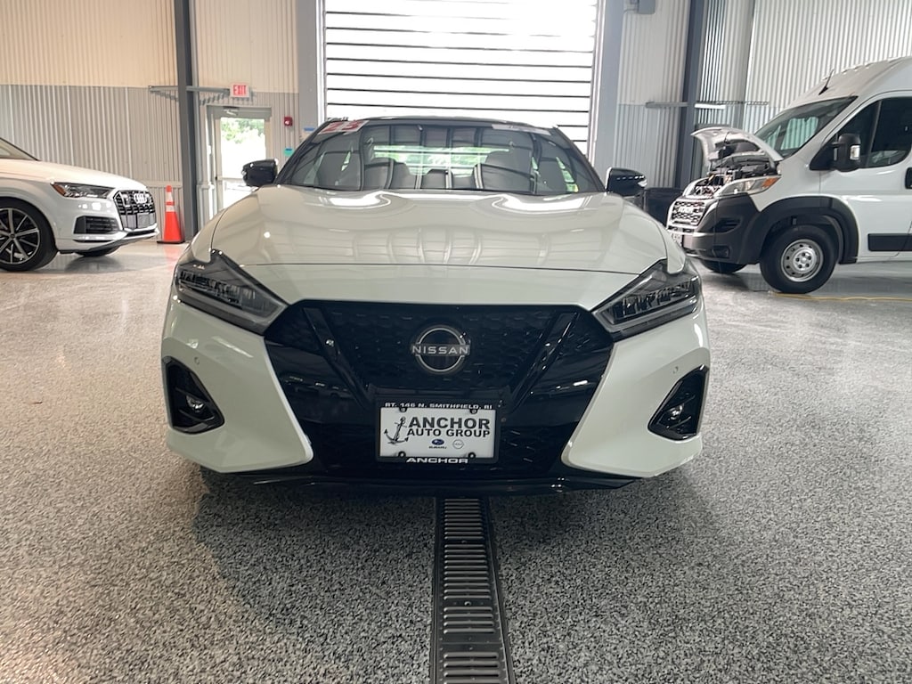 Used 2023 Nissan Maxima SR Sedan