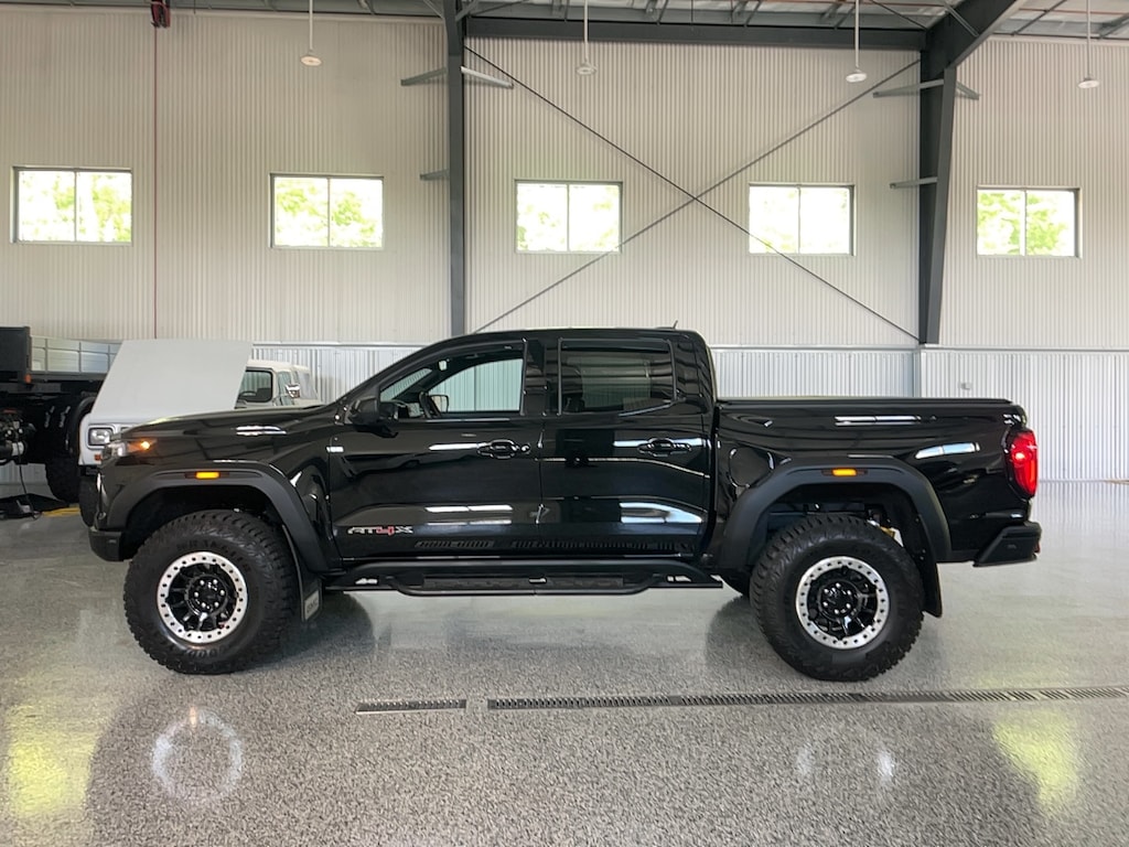 Used 2024 GMC Canyon AT4X BISON 4X4 PICKUP