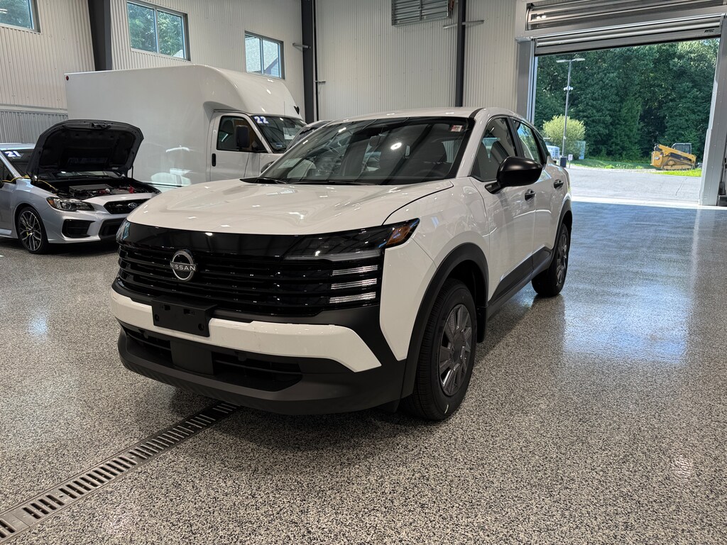 New 2026 Nissan Kicks S SUV