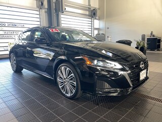 Used 2024 Nissan Altima 2.5 SL AWD SEDAN near Providence