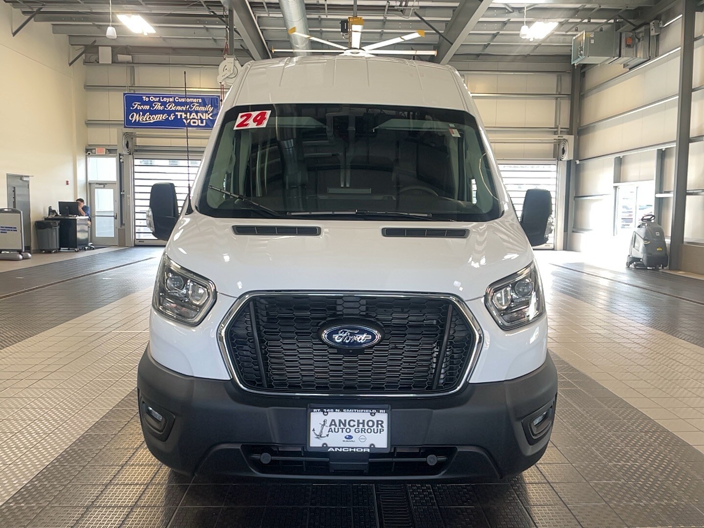 2024 Ford Transit photo 2