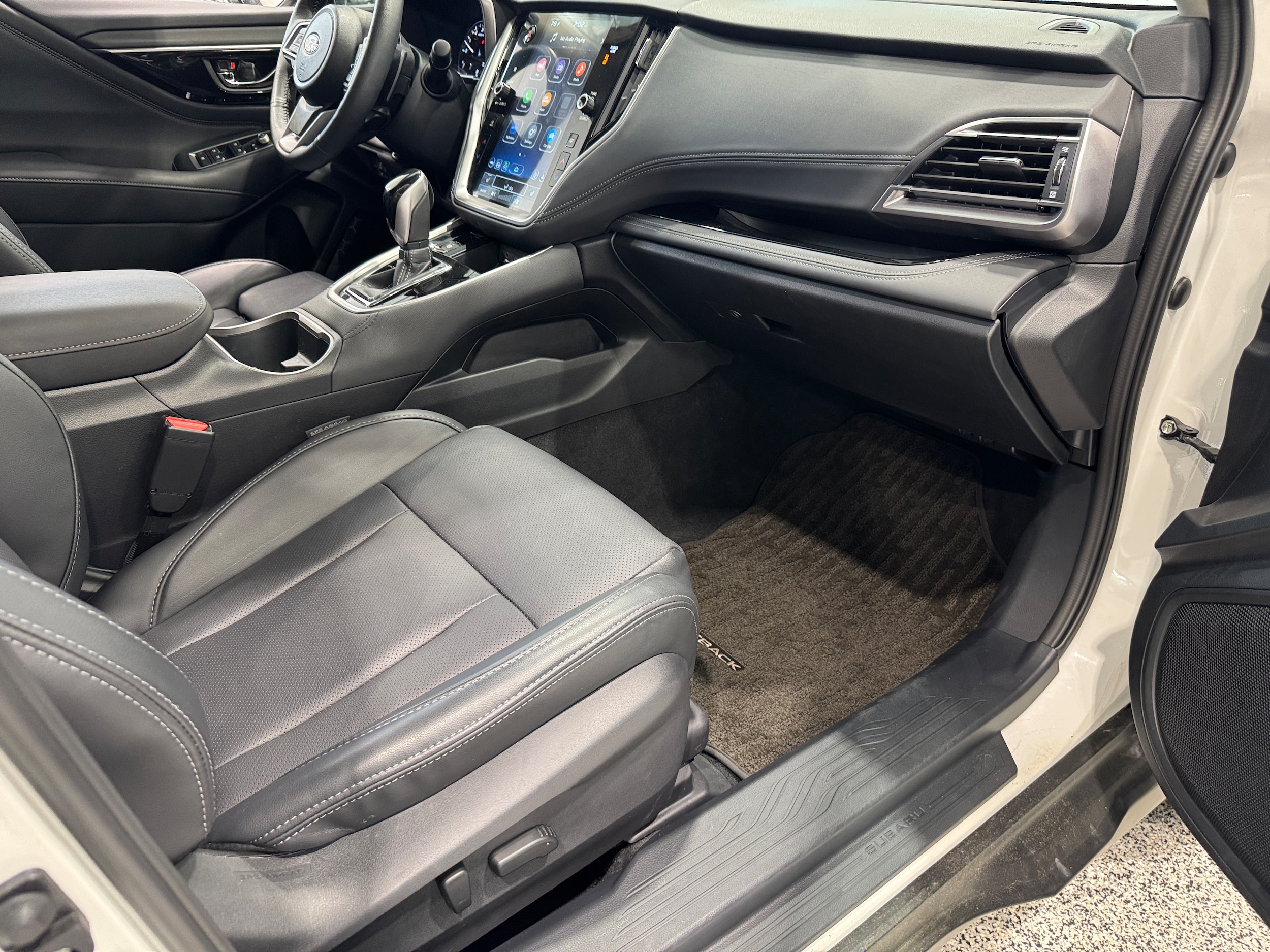 2024 Subaru Outback Limited - Photo 13