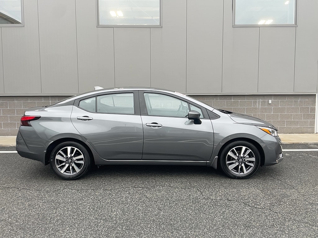 Certified 2025 Nissan Versa 1.6 SV Sedan