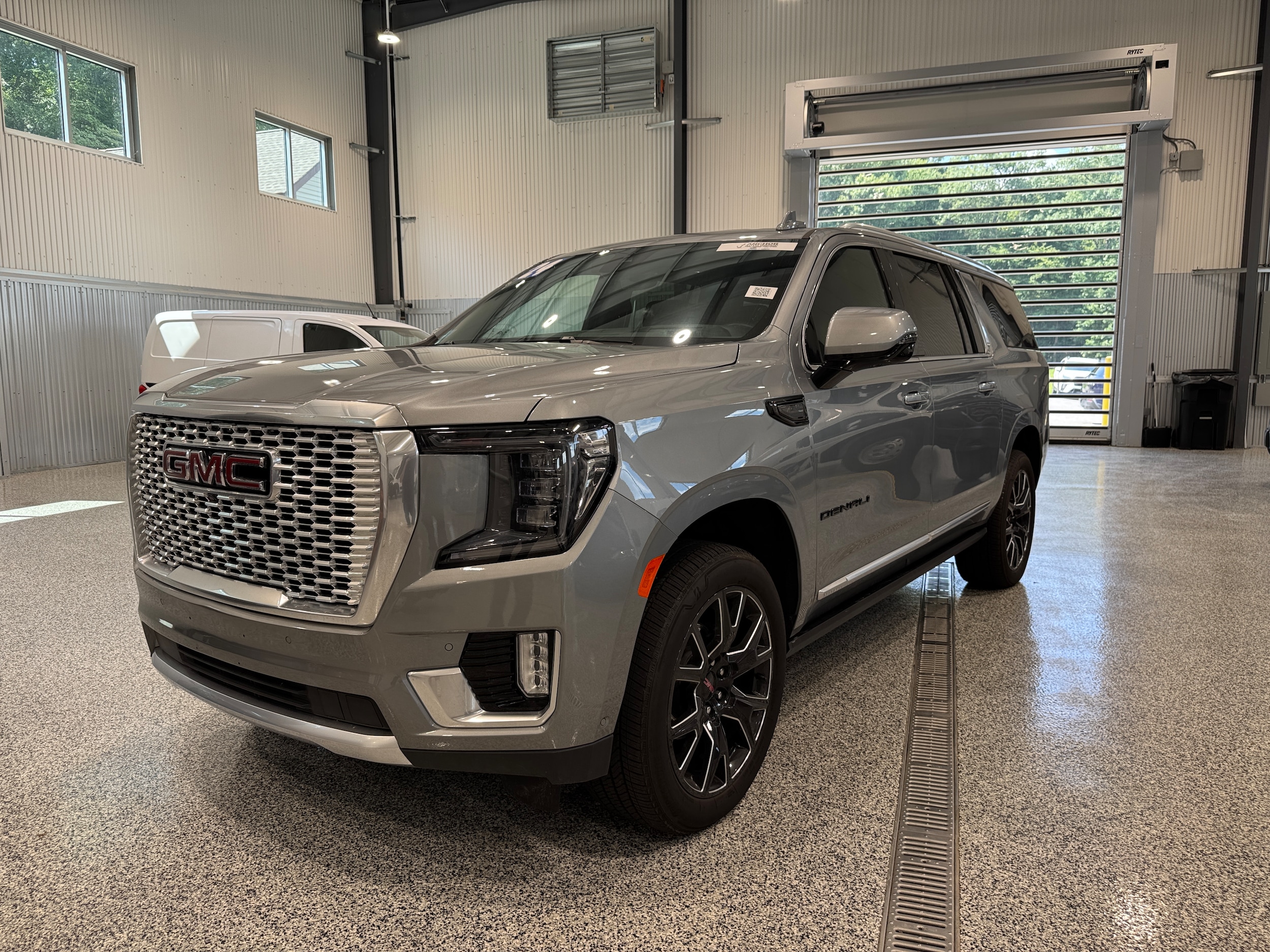 2024 GMC Yukon XL