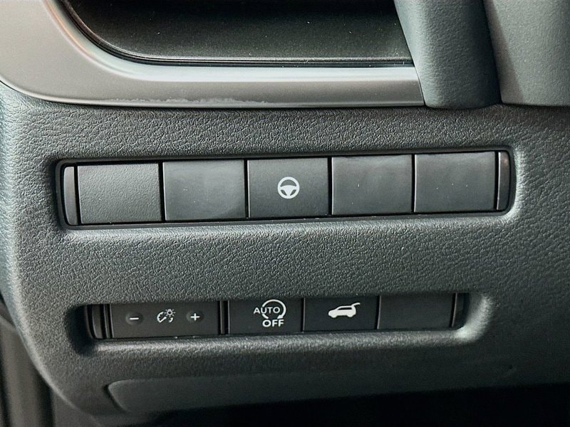 2026 Nissan Rogue SV - Photo 11