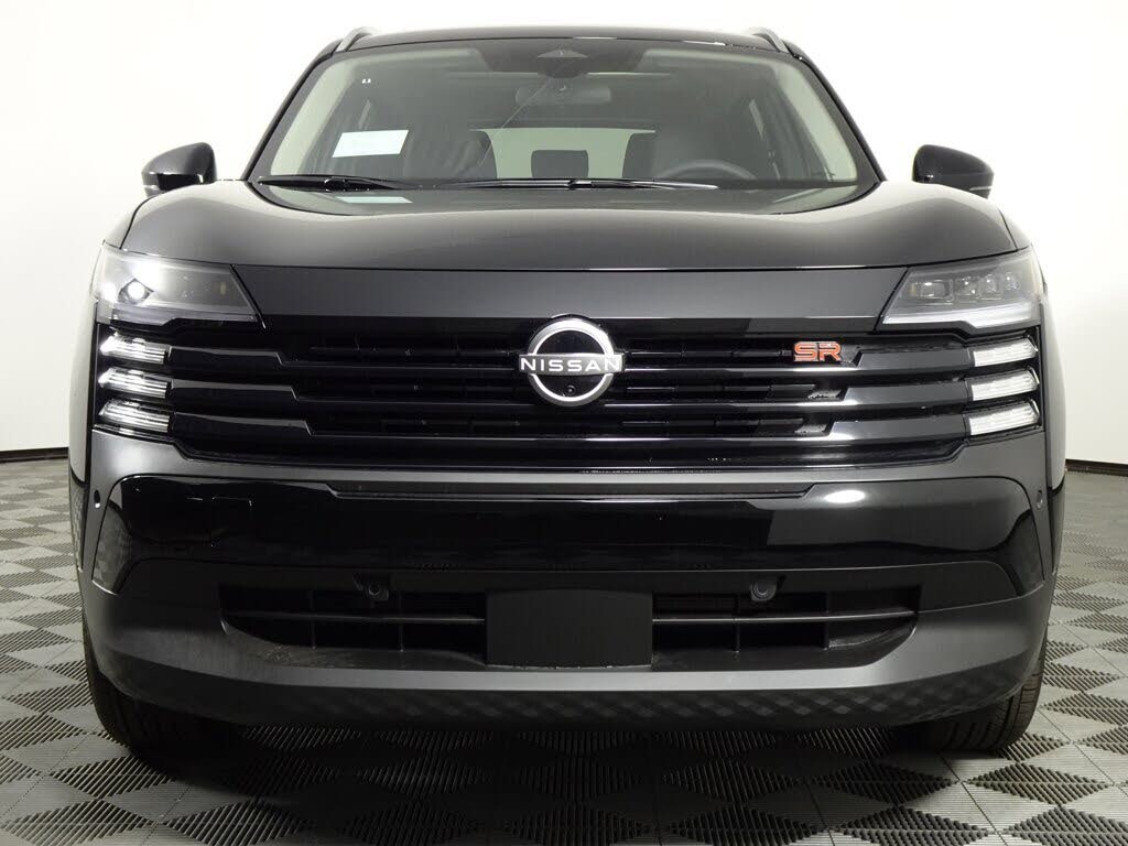 New 2026 Nissan Kicks SR SUV