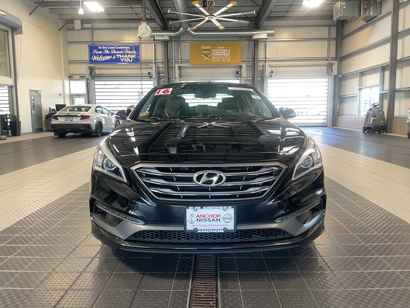 Used 2016 Hyundai Sonata Limited with VIN 5NPE34AF5GH392350 for sale in North Smithfield, RI