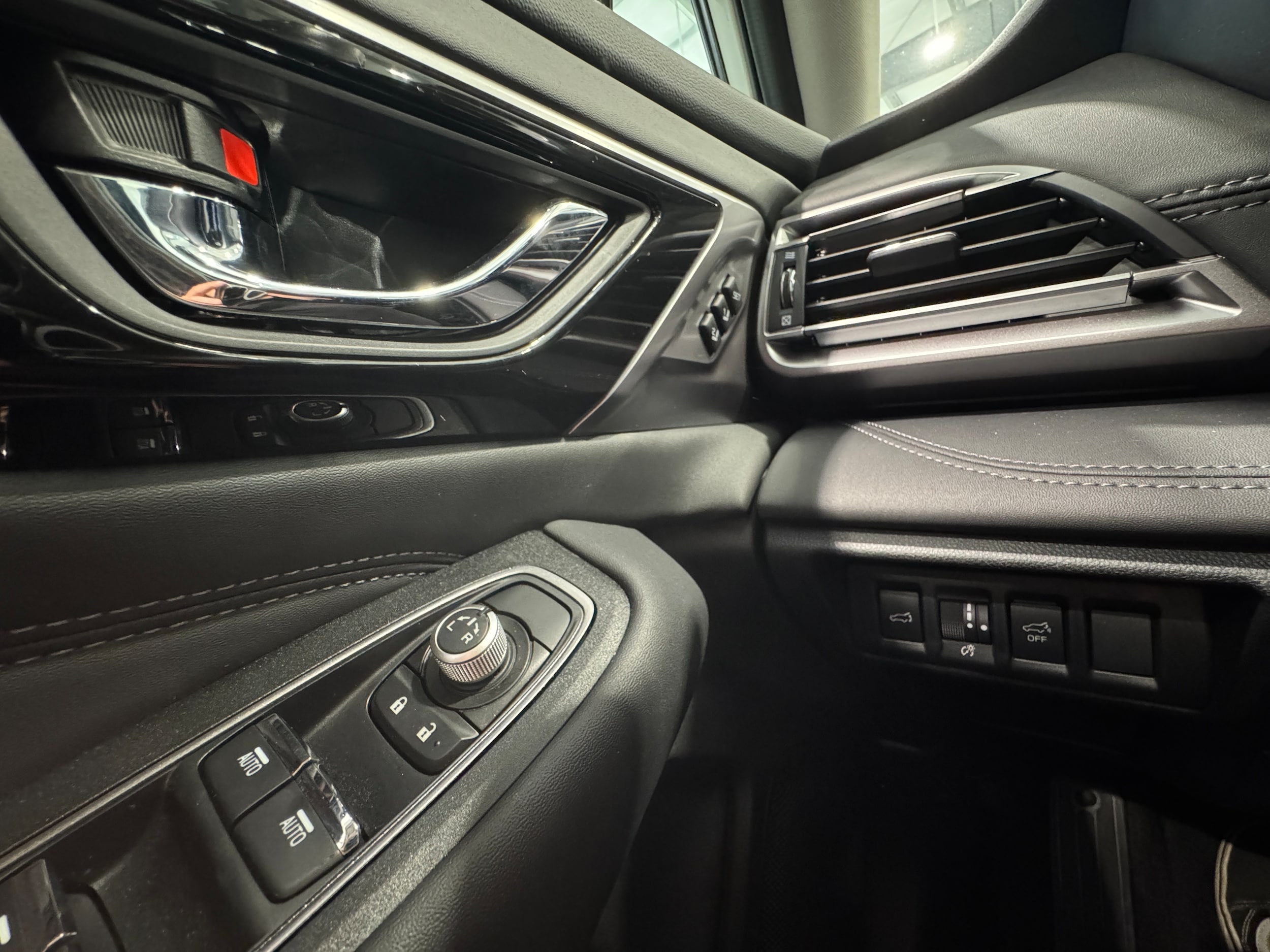 2024 Subaru Outback Limited - Photo 15