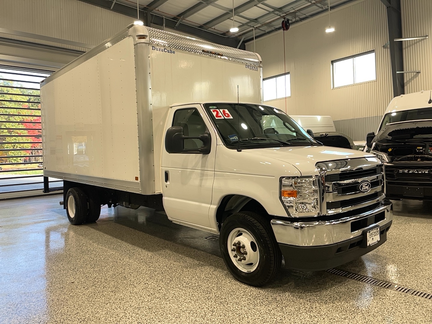  Ford E-450 Cutaway