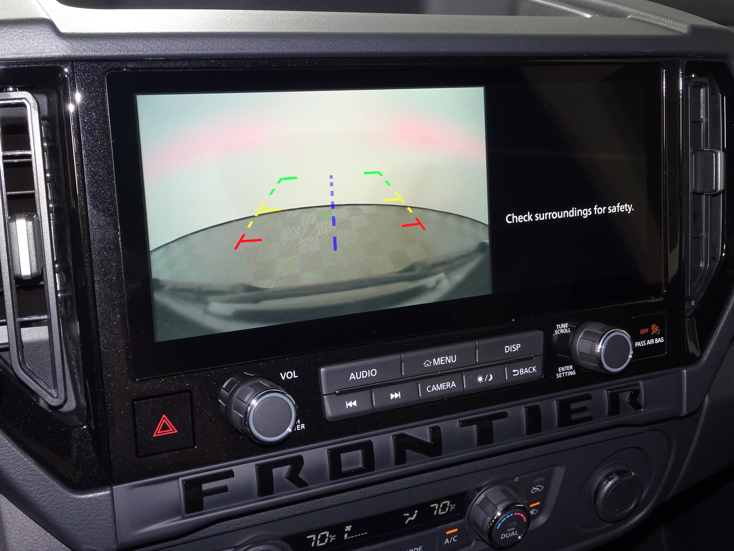 2026 Nissan Frontier SV photo 4