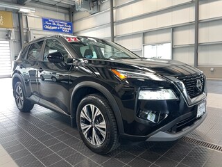 2022 Nissan Rogue SV PREMIUM AWD SUV near Providence