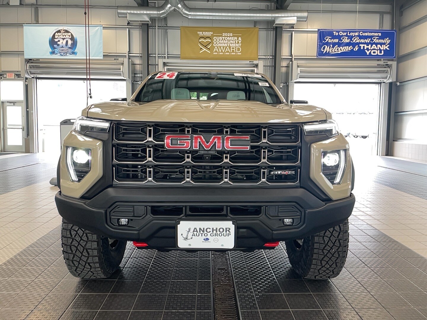 2024 Gmc Canyon AT4X photo 2